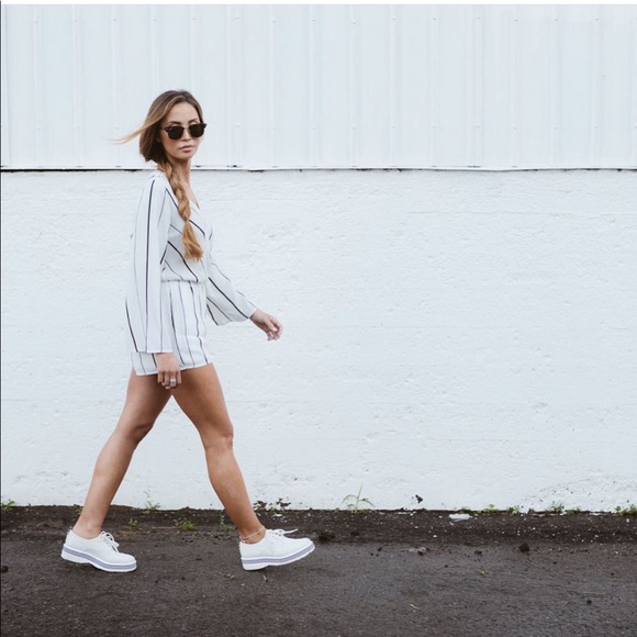 HOT & DELICIOUS Striped Romper - Picture 6 of 6